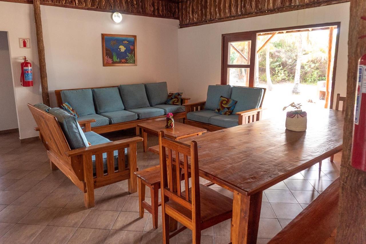 Morrumbene Beach Resort Экстерьер фото